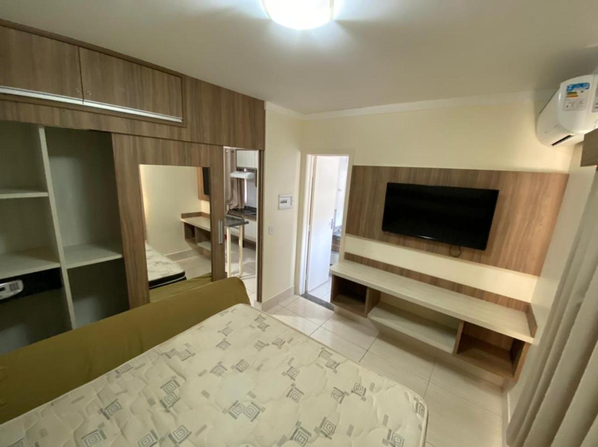 Lacqua Diroma V Apt Localizado Proximo A Portariaparque Aquatico Completo Nao Dispomos De Roupa De Cama E Banho Caldas Novas Kültér fotó