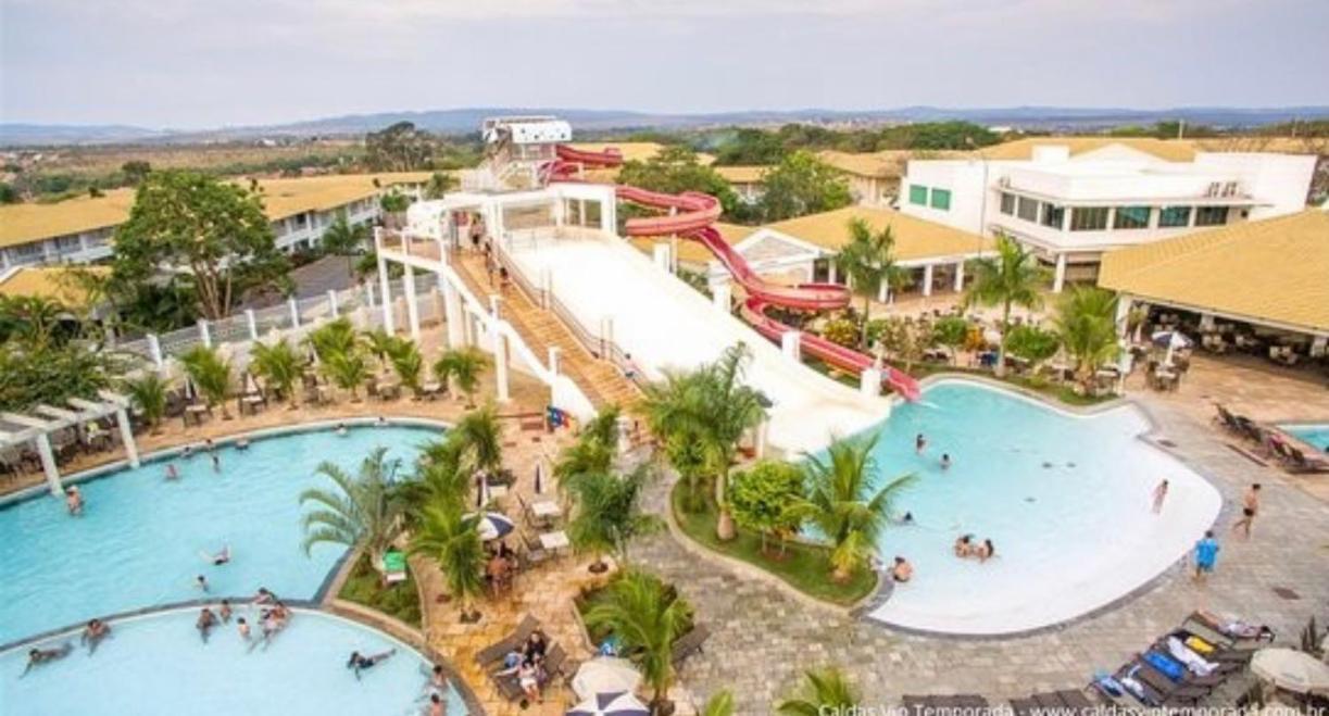 Lacqua Diroma V Apt Localizado Proximo A Portariaparque Aquatico Completo Nao Dispomos De Roupa De Cama E Banho Caldas Novas Kültér fotó